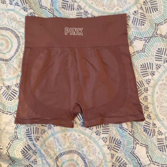 Seamless workout short - Picture 1 of 1